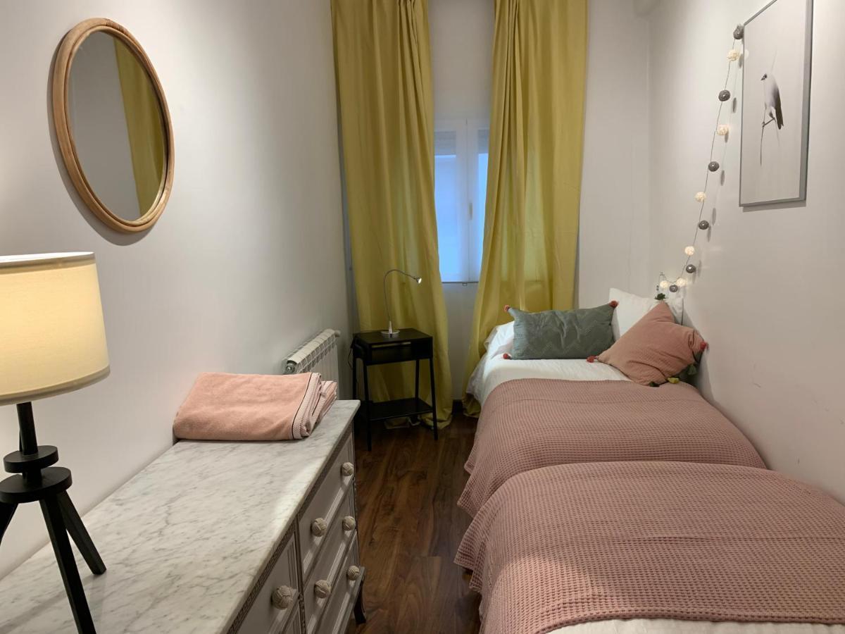 Sg Apartamentos La Casa De La Catedral Vut47-240 Βαγιαδολίδ Εξωτερικό φωτογραφία